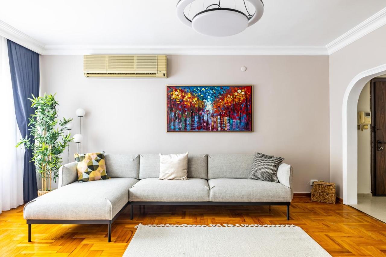 Daire Chic Spacious Flat W Balcony 5 Min To Moda Coast