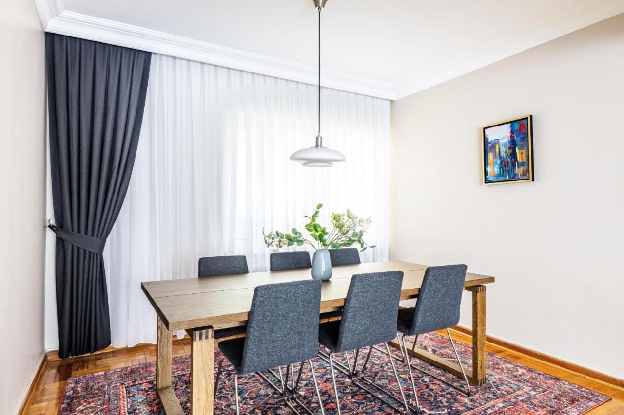 Daire Chic Spacious Flat W Balcony 5 Min To Moda Coast