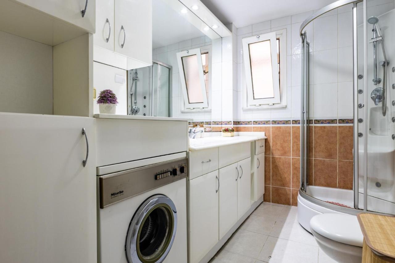 Daire Chic Spacious Flat W Balcony 5 Min To Moda Coast İstanbul